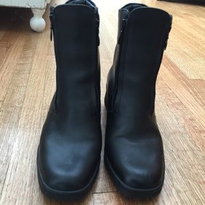 Mephisto, size 9.5, black leather boots